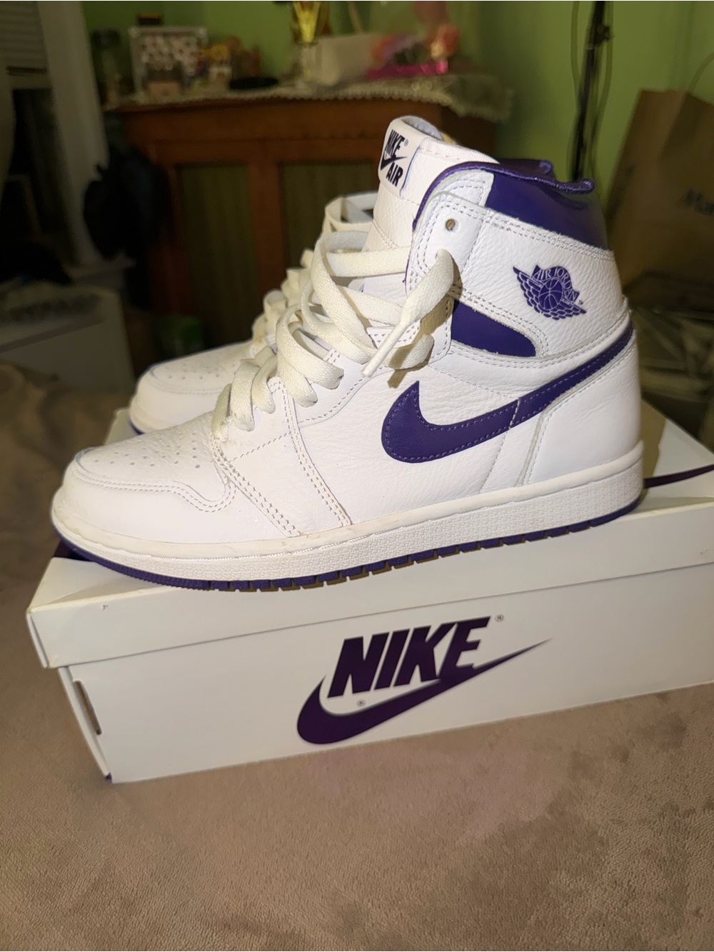 Nike White & Purple High-Top Basketball Sneakers